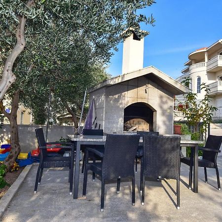 Apartmani Roso Макарска Экстерьер фото