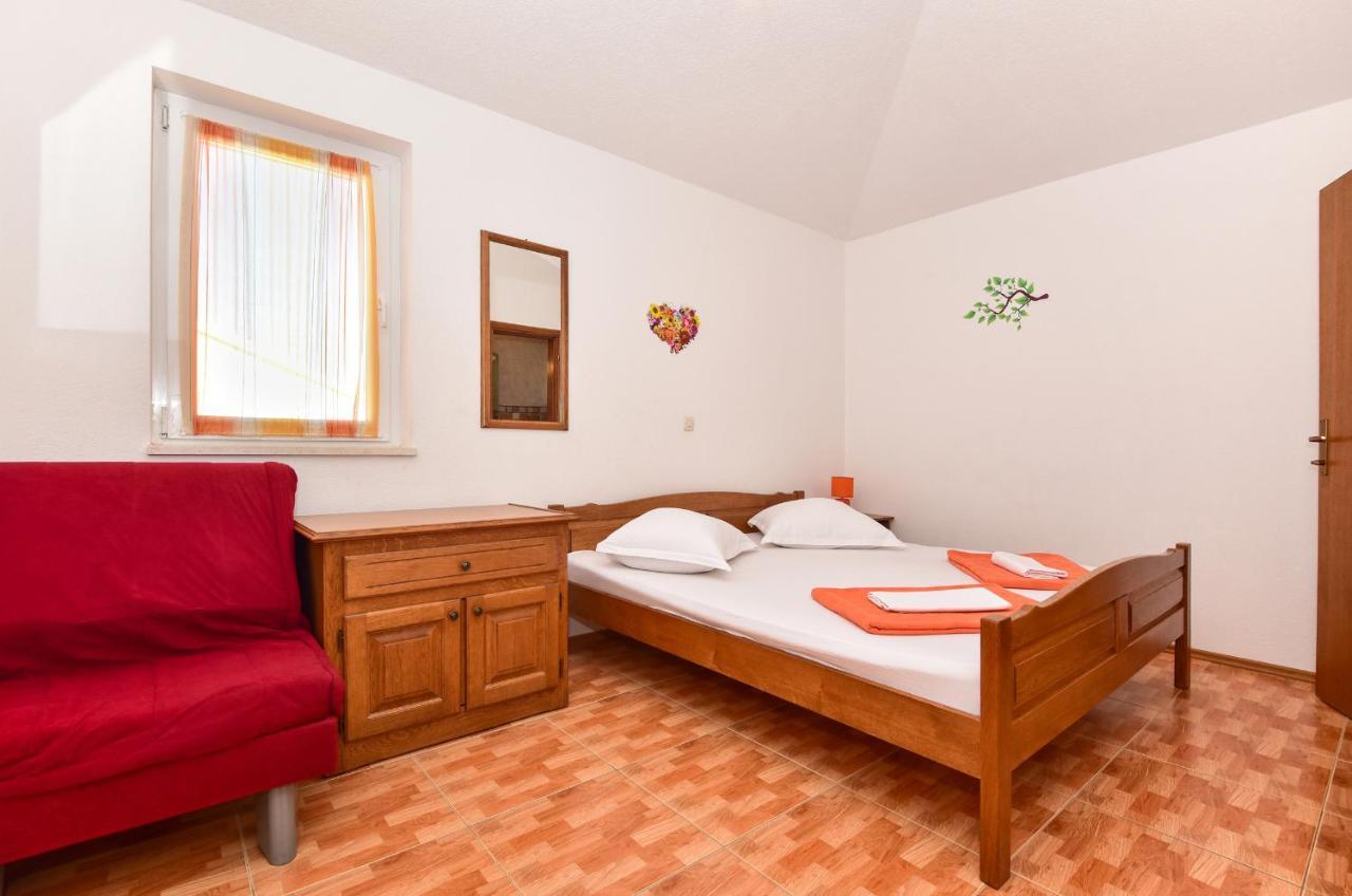 Apartmani Roso Макарска Экстерьер фото