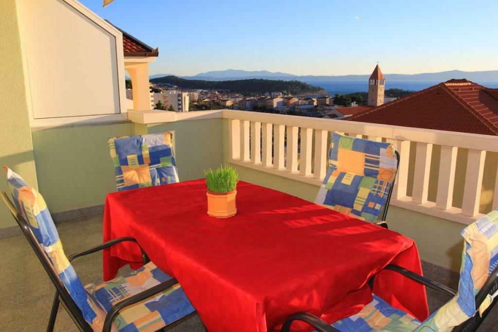 Apartmani Roso Макарска Экстерьер фото