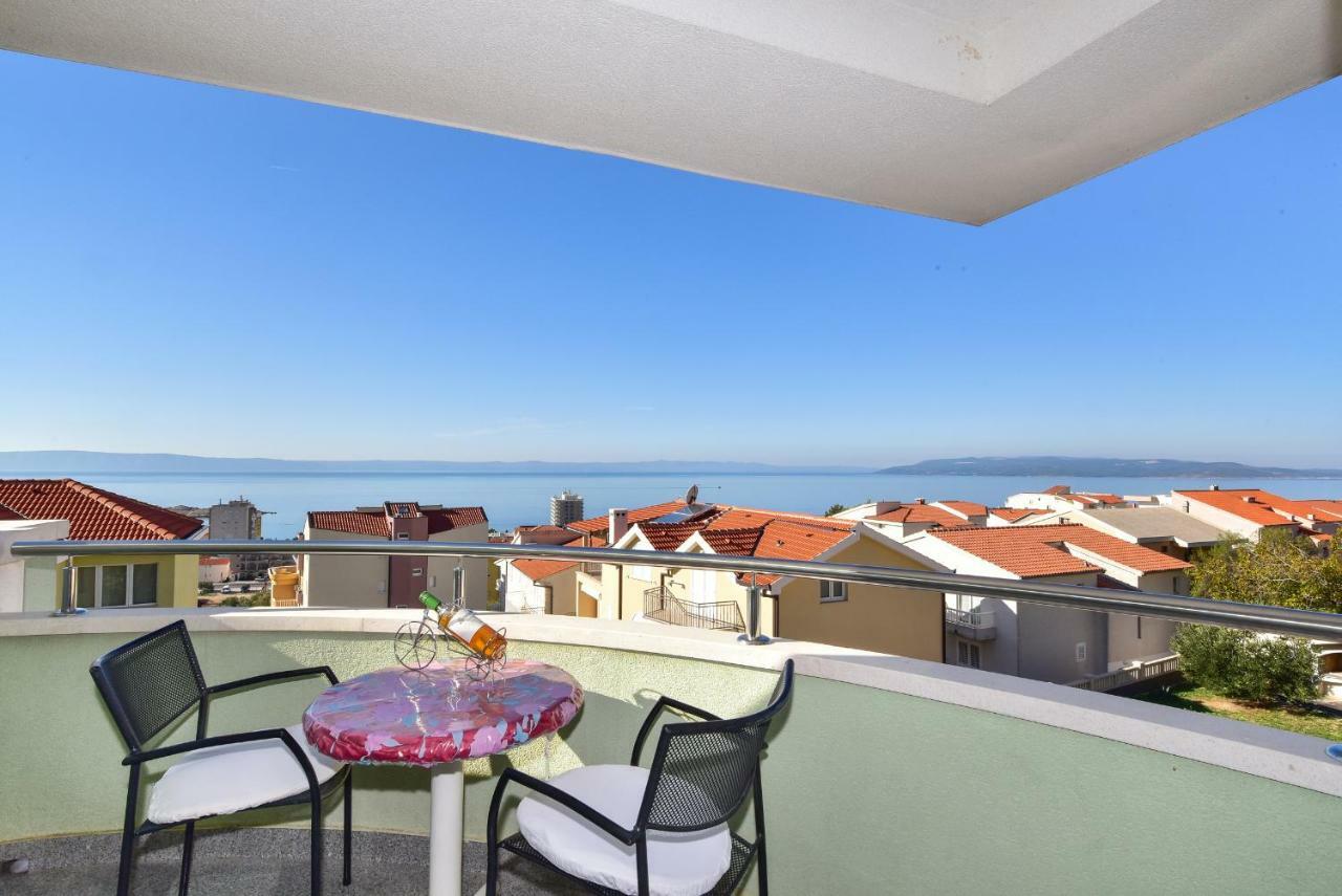 Apartmani Roso Макарска Экстерьер фото