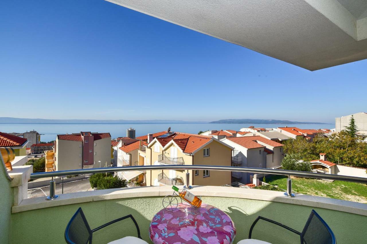 Apartmani Roso Макарска Экстерьер фото