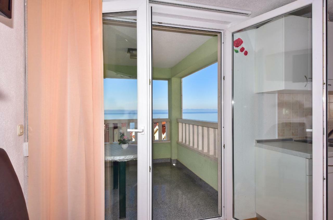 Apartmani Roso Макарска Экстерьер фото