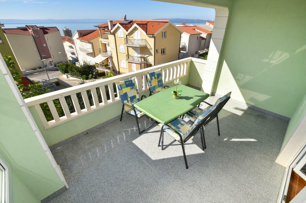 Apartmani Roso Макарска Экстерьер фото