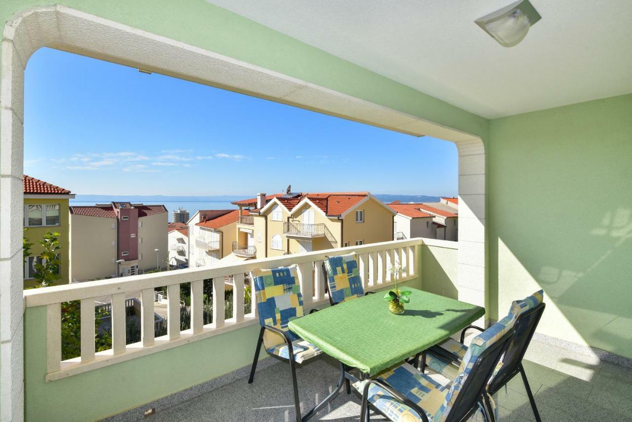 Apartmani Roso Макарска Экстерьер фото