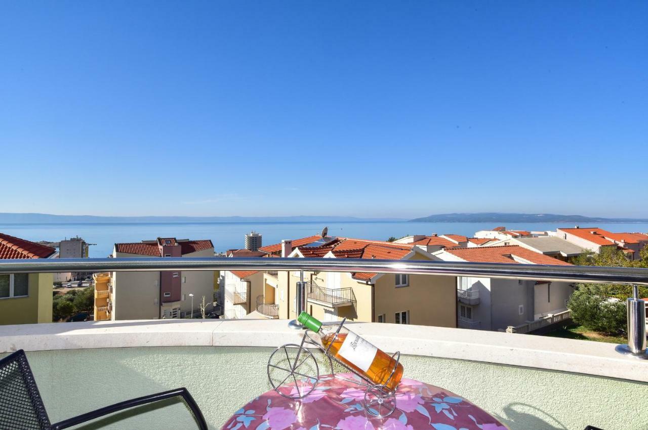 Apartmani Roso Макарска Экстерьер фото