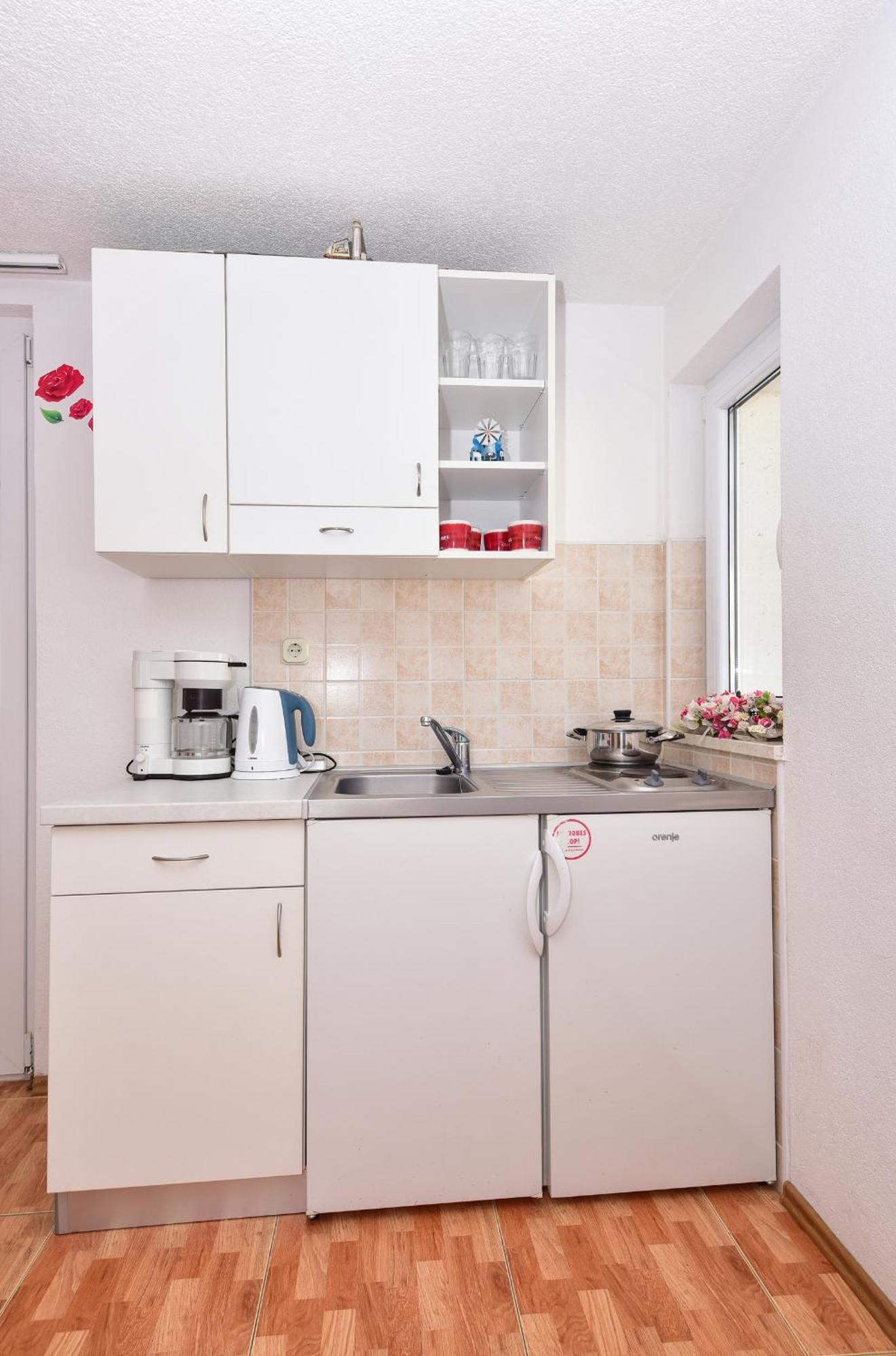 Apartmani Roso Макарска Экстерьер фото