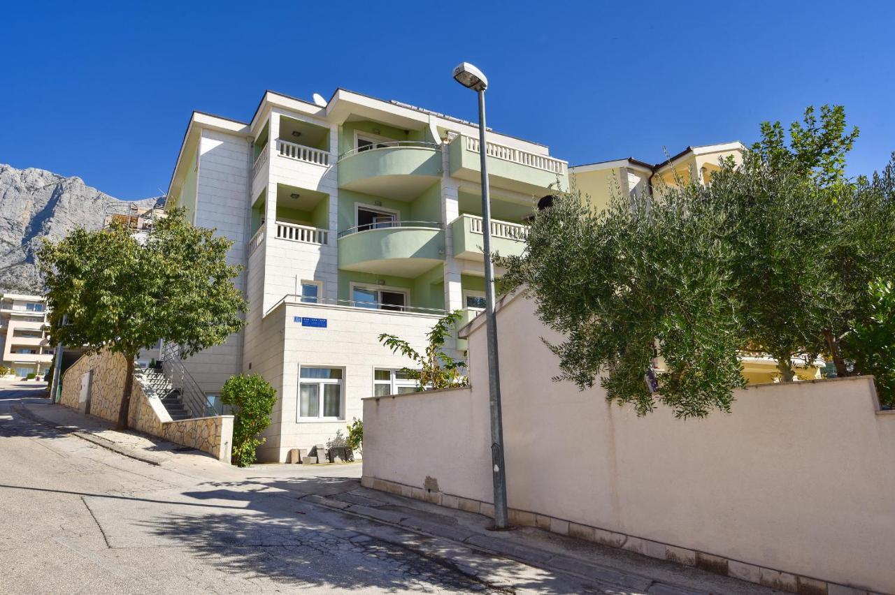 Apartmani Roso Макарска Экстерьер фото